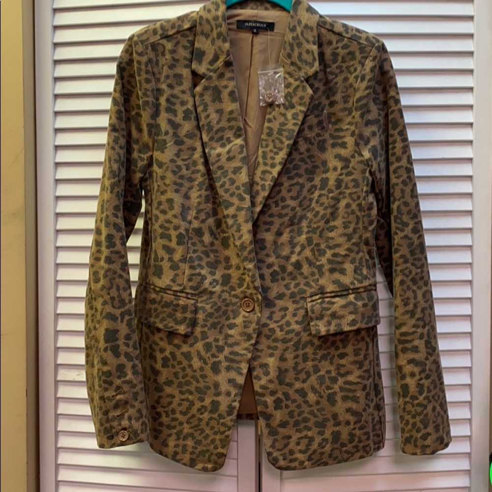 NWOT Olivaceous leopard print blazer. All sizes